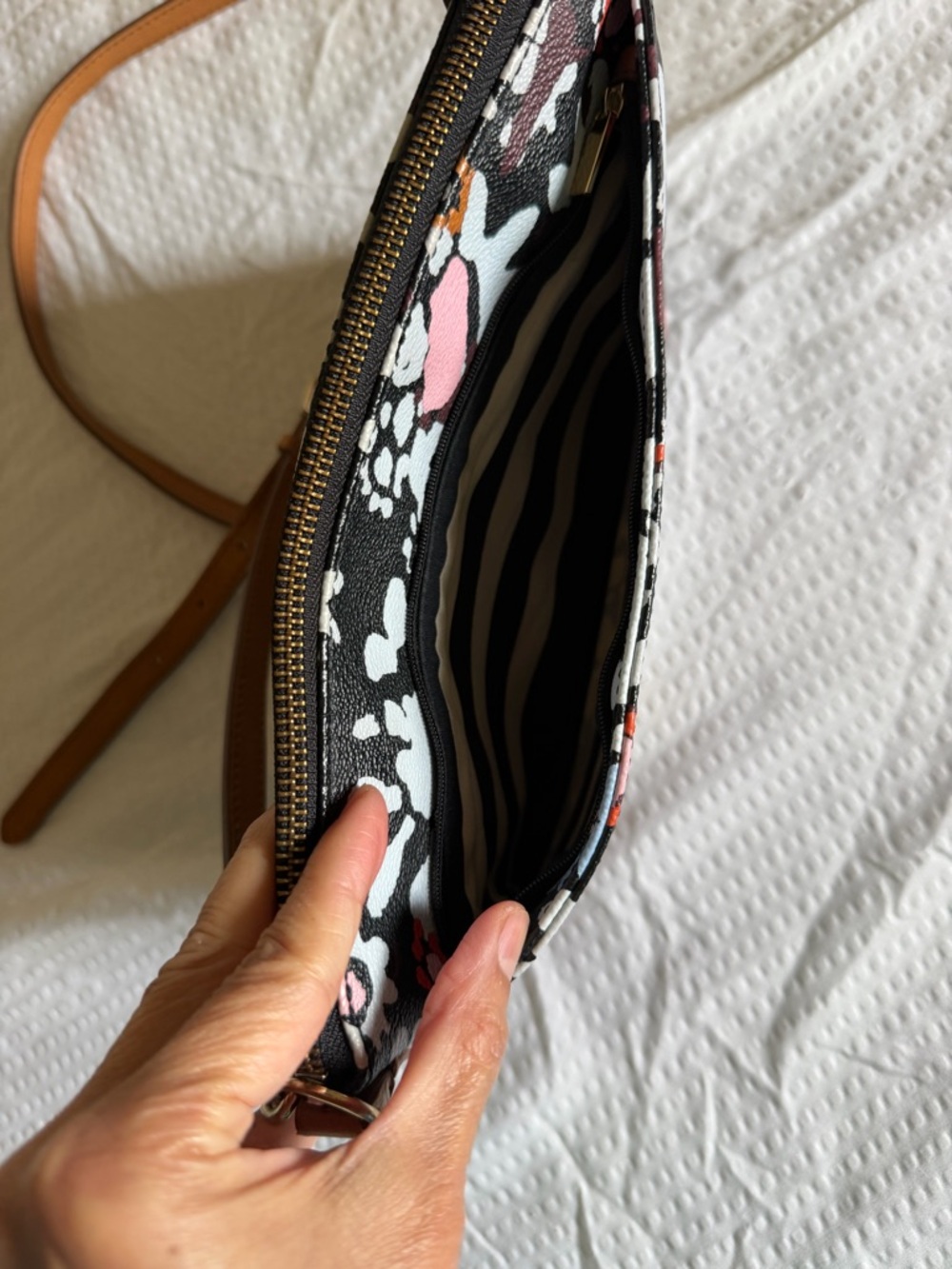 Fossil Sydney Floral print Crossbody Shoulder Bag - Picture 3 of 10